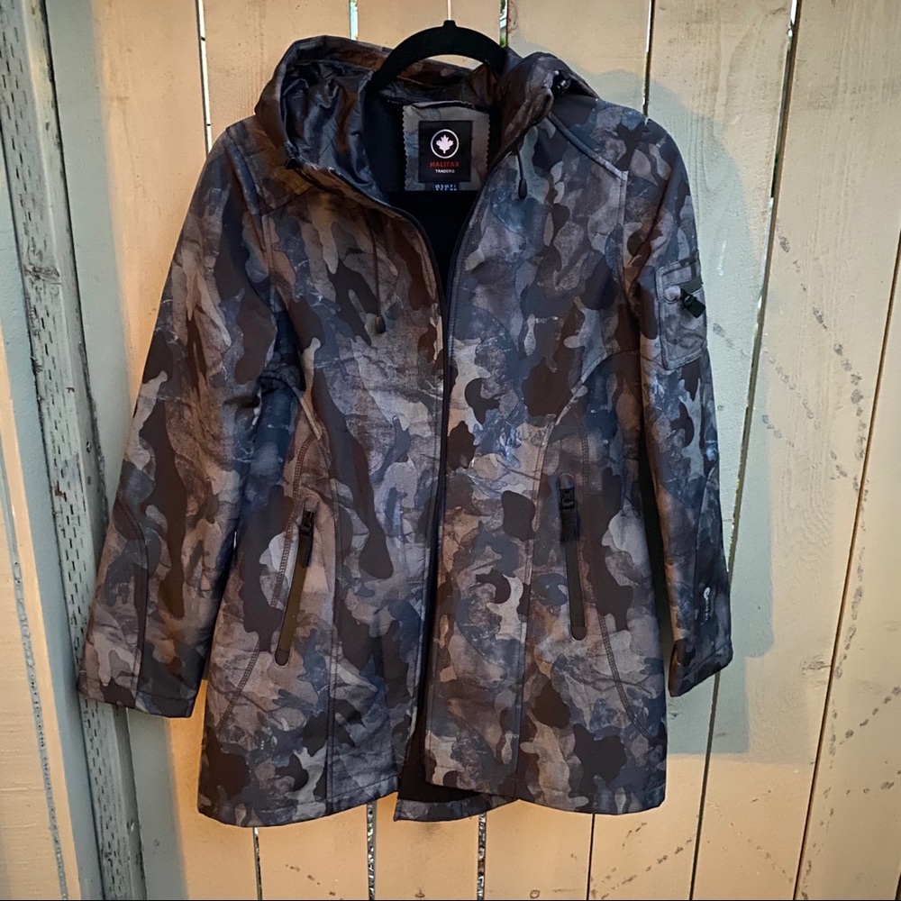 Mid jacket